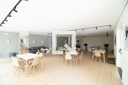 Apartamento para alugar com 41m², 2 quartos e 1 vagaÁrea comum - Salão de festas