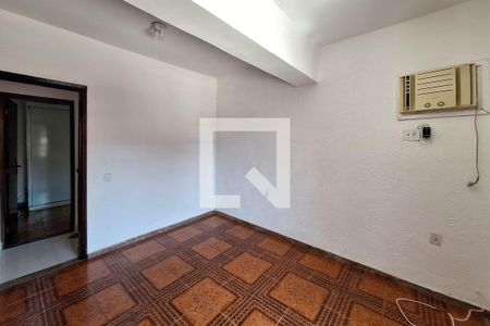 Casa de condomínio para alugar com 150m², 4 quartos e 2 vagas Casa de condomínio para alugar com 150m², 4 quartos e 2 vagasQuarto 1