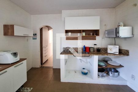 Casa de condomínio para alugar com 150m², 4 quartos e 2 vagas Casa de condomínio para alugar com 150m², 4 quartos e 2 vagasCozinha 1