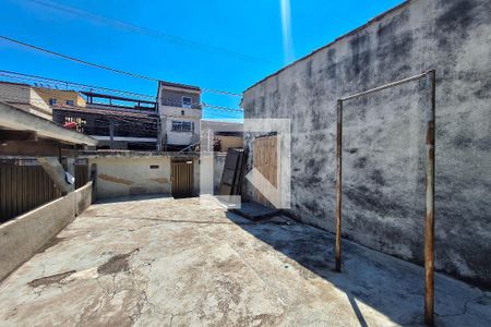 Casa de condomínio para alugar com 150m², 4 quartos e 2 vagas Casa de condomínio para alugar com 150m², 4 quartos e 2 vagasQuintal