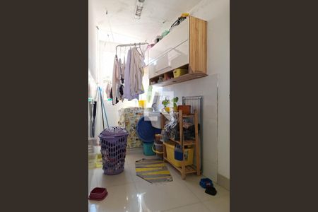 Casa de condomínio para alugar com 150m², 4 quartos e 2 vagas Casa de condomínio para alugar com 150m², 4 quartos e 2 vagasÁrea de Serviço 2