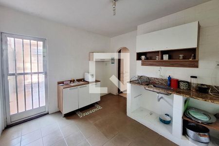 Casa de condomínio para alugar com 150m², 4 quartos e 2 vagas Casa de condomínio para alugar com 150m², 4 quartos e 2 vagasCozinha 1