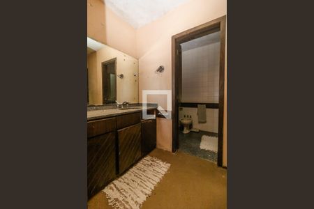 Casa à venda com 480m², 4 quartos e 3 vagas Casa à venda com 480m², 4 quartos e 3 vagasQuarto 1 - Suíte