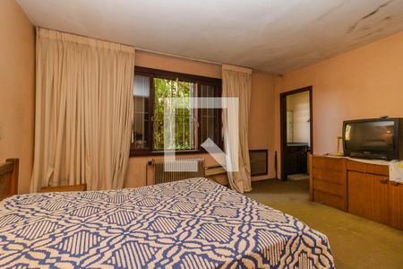 Casa à venda com 480m², 4 quartos e 3 vagas Casa à venda com 480m², 4 quartos e 3 vagasQuarto 1