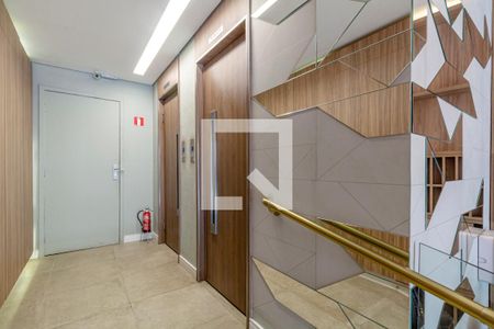 Studio para alugar com 40m², 1 quarto e sem vaga Studio para alugar com 40m², 1 quarto e sem vagaÁrea comum - Hall Social