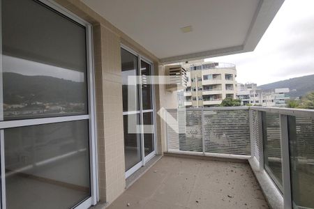 Apartamento à venda com 92m², 3 quartos e 2 vagasVaranda 