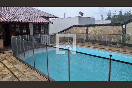 Casa de condomínio à venda com 391m², 6 quartos e 6 vagas Casa de condomínio à venda com 391m², 6 quartos e 6 vagasPiscina