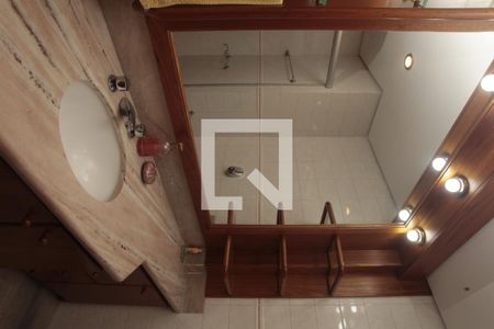 Apartamento à venda com 289m², 3 quartos e 3 vagasBanheiro 2