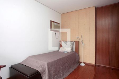 Apartamento à venda com 289m², 3 quartos e 3 vagasQuarto 2