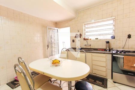 Casa à venda com 86m², 2 quartos e 1 vaga Casa à venda com 86m², 2 quartos e 1 vagaCozinha