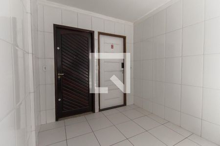Hall de apartamento para alugar com 3 quartos, 66m² em Itaquera, São Paulo