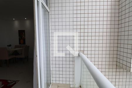 Apartamento para alugar com 96m², 3 quartos e 1 vagaVaranda