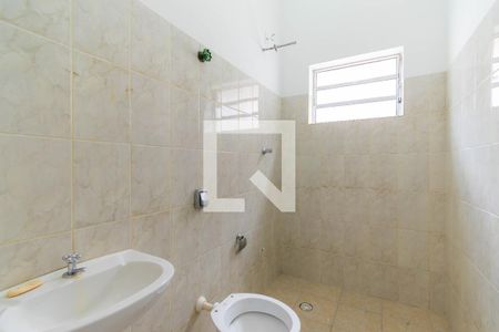 Casa para alugar com 200m², 5 quartos e 5 vagasBanheiro 2