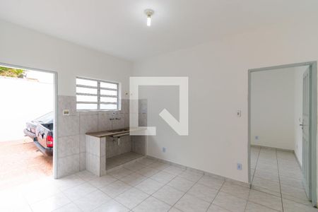 Casa para alugar com 200m², 5 quartos e 5 vagasEdícula - Cozinha
