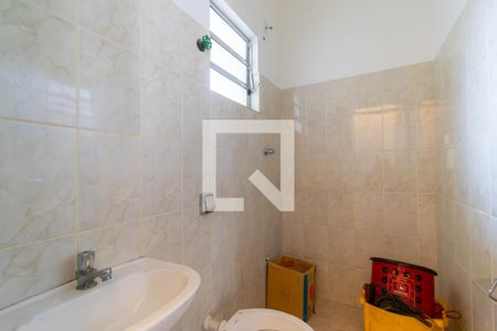 Casa para alugar com 200m², 5 quartos e 5 vagasBanheiro 3