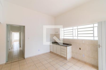 Casa para alugar com 200m², 5 quartos e 5 vagasCozinha