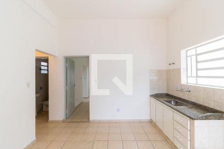 Casa para alugar com 200m², 5 quartos e 5 vagasCozinha