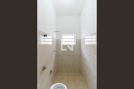 Casa para alugar com 200m², 5 quartos e 5 vagasBanheiro 2