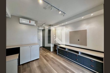 Quarto/Sala de kitnet/studio para alugar com 1 quarto, 36m² em Brooklin, São Paulo