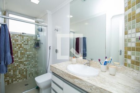 Apartamento à venda com 94m², 2 quartos e 1 vaga Apartamento à venda com 94m², 2 quartos e 1 vagaBanheiro da Suíte