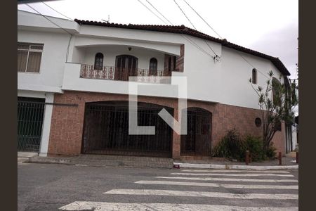 Casa à venda com 360m², 6 quartos e 3 vagasFachada