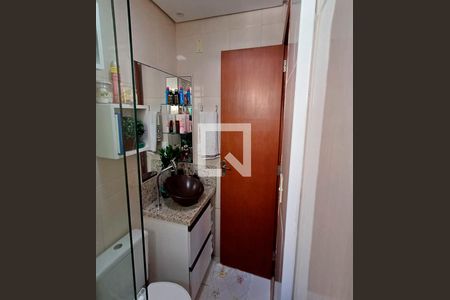 Apartamento para alugar com 50m², 2 quartos e 1 vaga Apartamento para alugar com 50m², 2 quartos e 1 vagaBanheiro