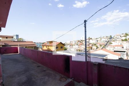 Casa à venda com 400m², 2 quartos e 5 vagasTerraço