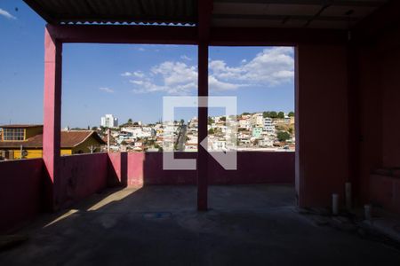 Casa à venda com 400m², 2 quartos e 5 vagasTerraço