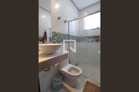 Casa à venda com 500m², 3 quartos e 4 vagasBanheiro Social