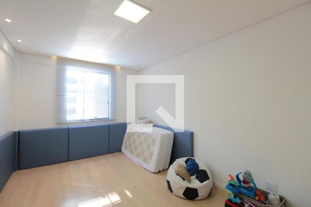 Casa à venda com 500m², 3 quartos e 4 vagasSuíte 2