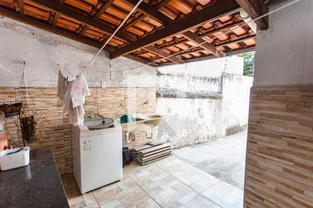 Casa para alugar com 300m², 5 quartos e 3 vagas Casa para alugar com 300m², 5 quartos e 3 vagasÁrea de Serviço