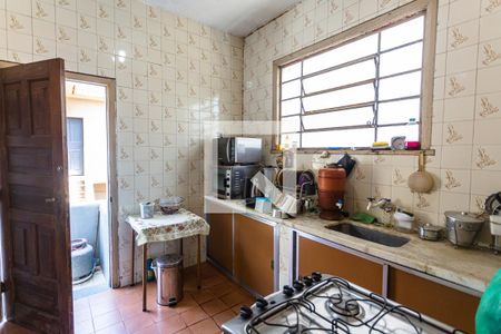 Casa para alugar com 300m², 5 quartos e 3 vagas Casa para alugar com 300m², 5 quartos e 3 vagasCozinha