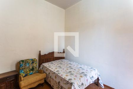 Casa para alugar com 300m², 5 quartos e 3 vagas Casa para alugar com 300m², 5 quartos e 3 vagasQuarto 4 na Casa de Fundos