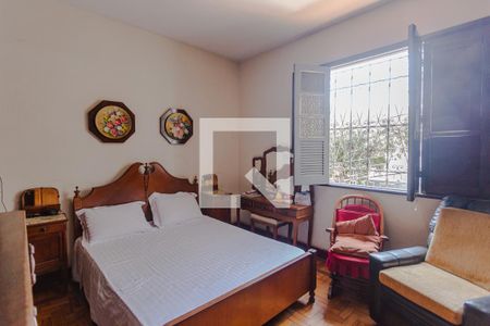 Casa para alugar com 300m², 5 quartos e 3 vagas Casa para alugar com 300m², 5 quartos e 3 vagasQuarto 3