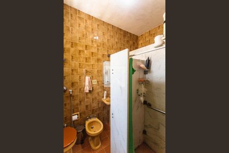 Casa para alugar com 300m², 5 quartos e 3 vagas Casa para alugar com 300m², 5 quartos e 3 vagasBanheiro da Suíte