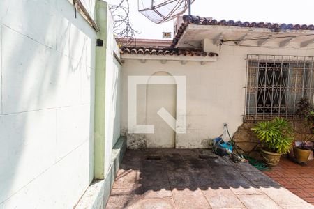 Casa para alugar com 300m², 5 quartos e 3 vagas Casa para alugar com 300m², 5 quartos e 3 vagasGaragem 1