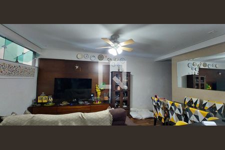 Apartamento à venda com 160m², 2 quartos e 2 vagasSala