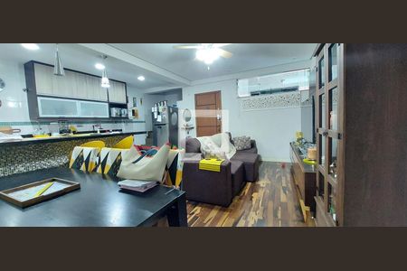 Apartamento à venda com 160m², 2 quartos e 2 vagasSala