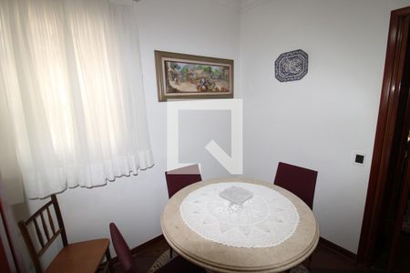 Apartamento para alugar com 207m², 4 quartos e 4 vagasCopa