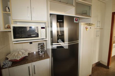 Apartamento para alugar com 207m², 4 quartos e 4 vagasCozinha