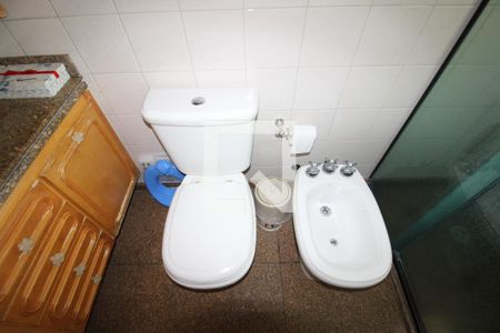 Apartamento para alugar com 207m², 4 quartos e 4 vagasQuarto 2 - Banheiro