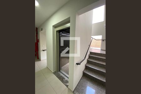 Apartamento à venda com 32m², 1 quarto e sem vaga Apartamento à venda com 32m², 1 quarto e sem vagaÁrea comum