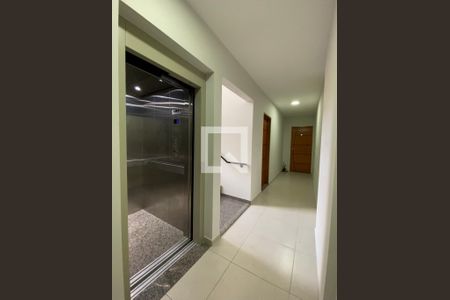 Apartamento à venda com 32m², 1 quarto e sem vaga Apartamento à venda com 32m², 1 quarto e sem vagaÁrea comum