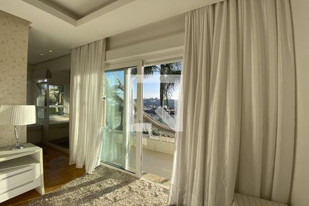 Casa à venda com 160m², 3 quartos e 2 vagasSuíte 2