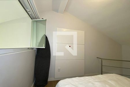 Casa à venda com 160m², 3 quartos e 2 vagasSuíte 1