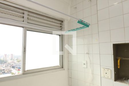 Área de Serviço de apartamento para alugar com 2 quartos, 62m² em Vila Carmosina, São Paulo