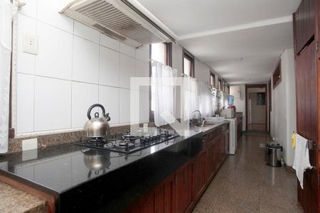 Apartamento à venda com 310m², 3 quartos e 3 vagasCozinha