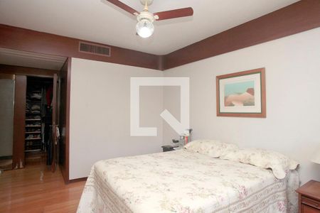 Apartamento à venda com 310m², 3 quartos e 3 vagasQuarto 1 Suíte