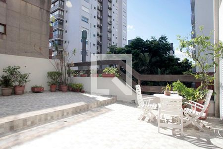 Apartamento à venda com 310m², 3 quartos e 3 vagasPátio