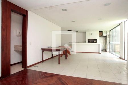 Apartamento à venda com 310m², 3 quartos e 3 vagasÁrea Comum - Salão de Festas